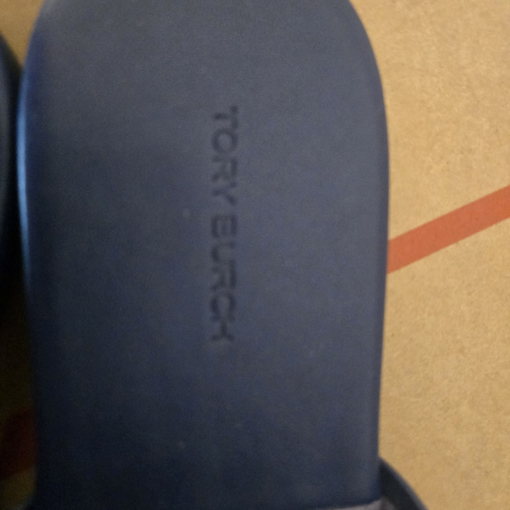 Tory Burch Navy Cutout Logo Thong Sandals - Picture 2 of 4